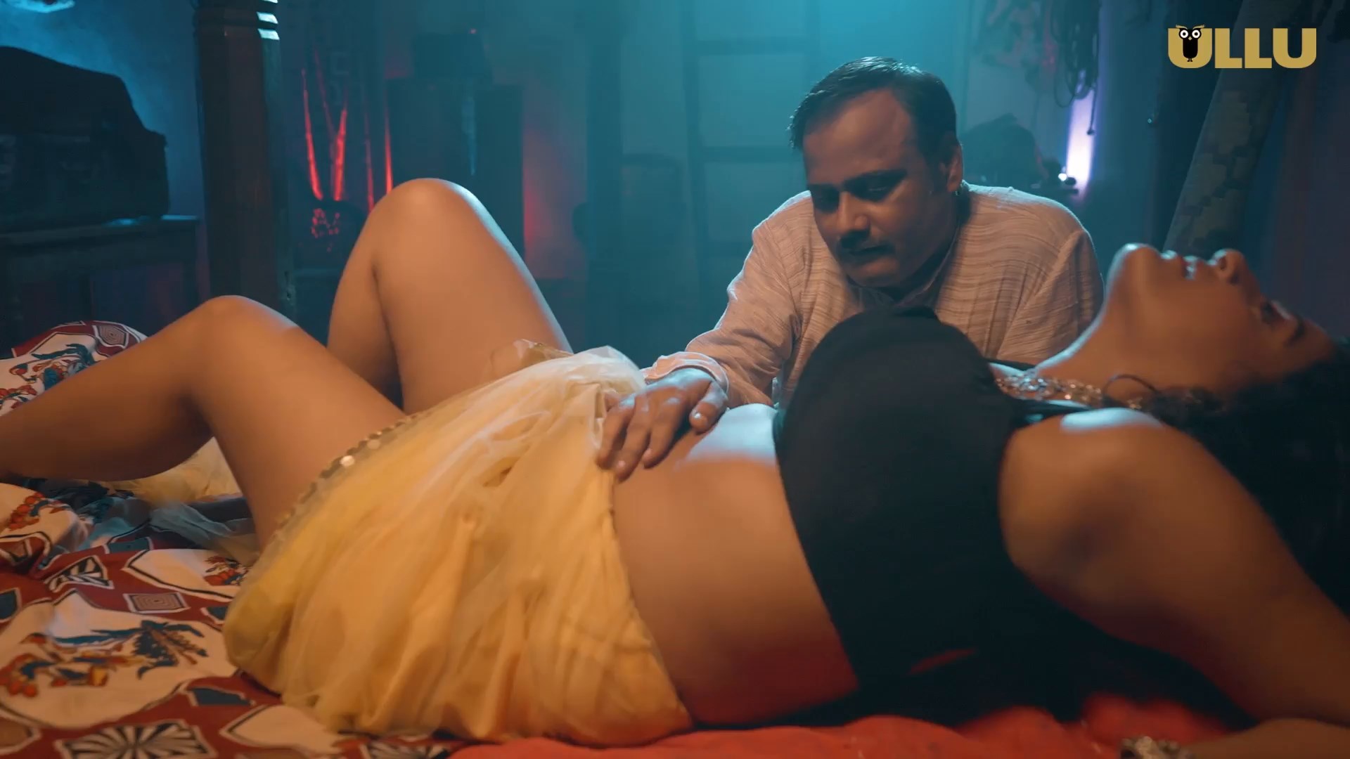 Choli Ke Peeche Kya Hai 2024 Ullu Originals Hindi XXX Web Series Ep 4