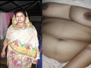 desi viral leaked mms video Busty Muslim Milf bhabhi nude sex with sister son