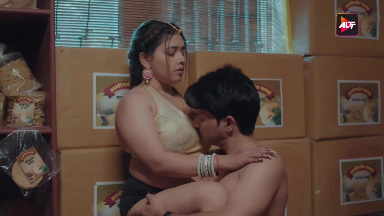 Ghoonghat Ki Aad Mein 2024 AltBalaji Originals Hindi Porn Web Series Ep 2