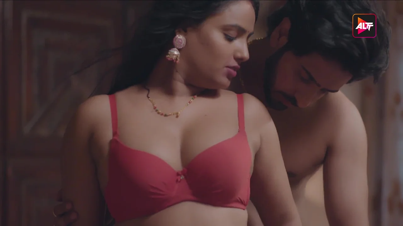 Ghoonghat Ki Aad Mein 2024 AltBalaji Originals Hindi Porn Web Series Ep 4